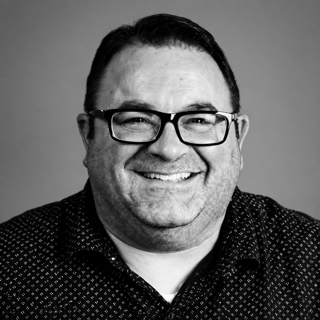 Portrait of Scott Fuenffinger